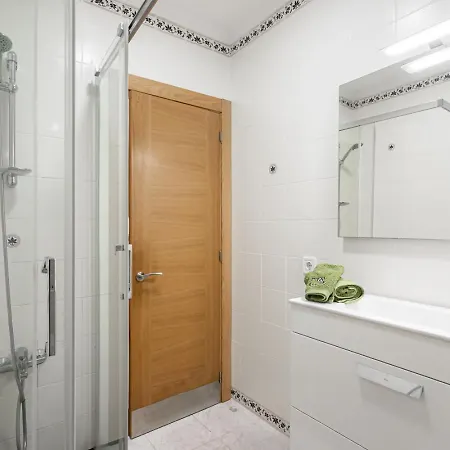 Aptosan Anton Frente Al Puerto De Apartamento *